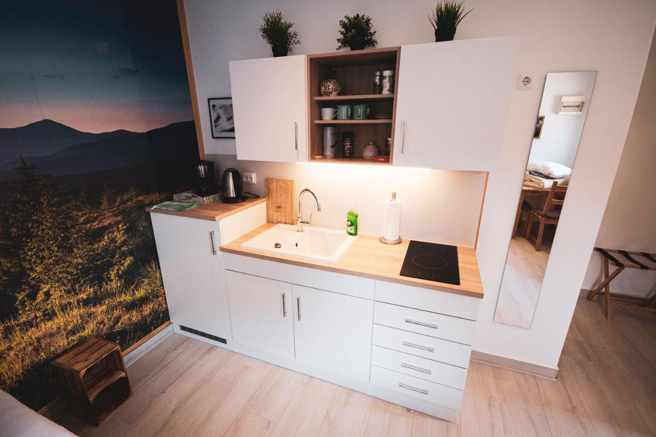 Northwest Studio Apartments Klagenfurt am Woerthersee Bagian luar foto