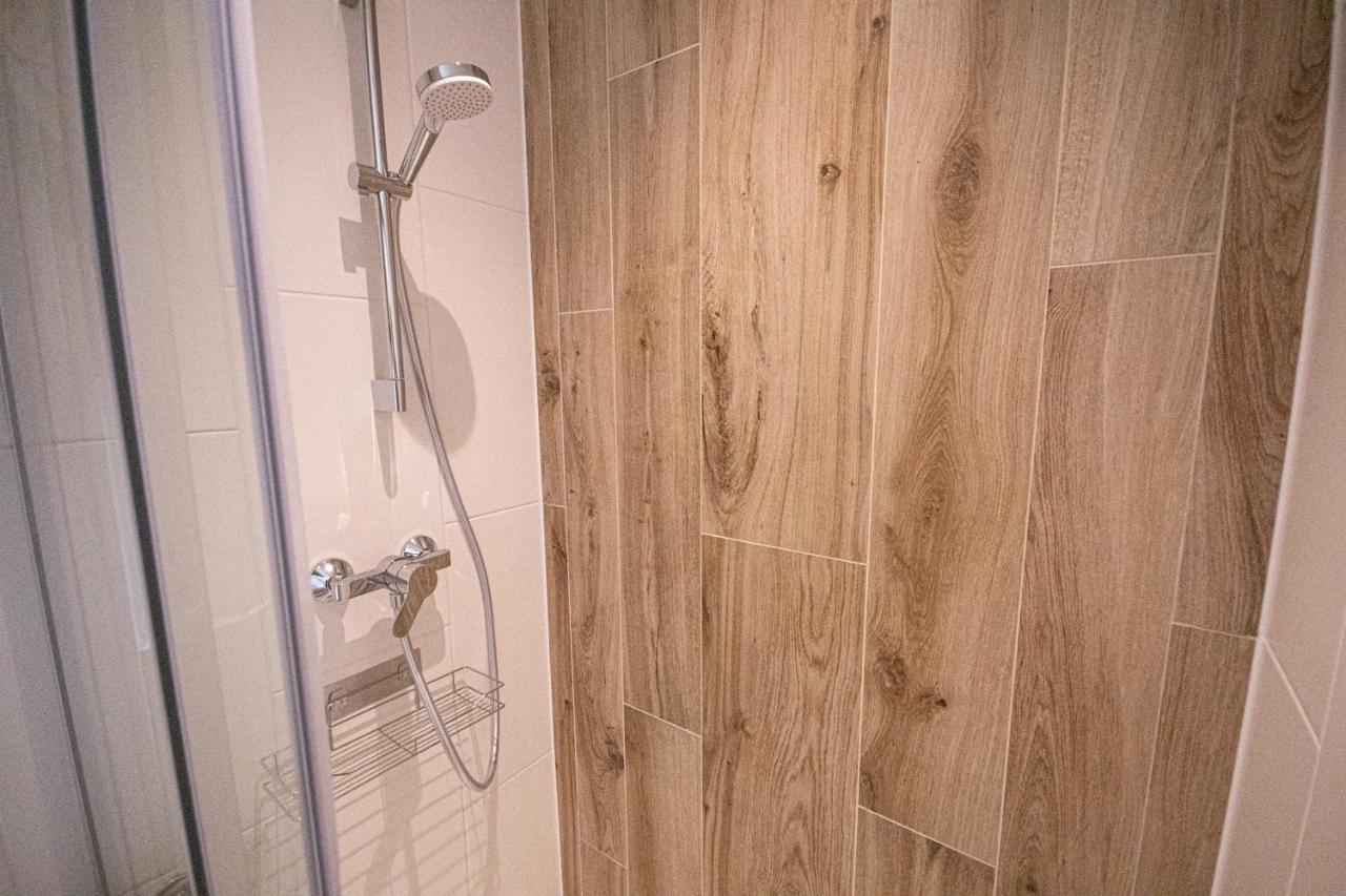Northwest Studio Apartments Klagenfurt am Woerthersee Bagian luar foto